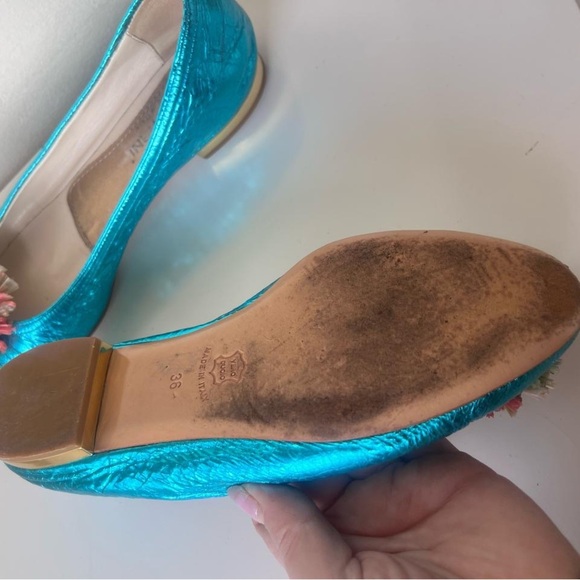 MADE IN ITALY EMMA VIANI Vibrant Blue Women's Shoes with Floral Accent - Picture 8 of 11